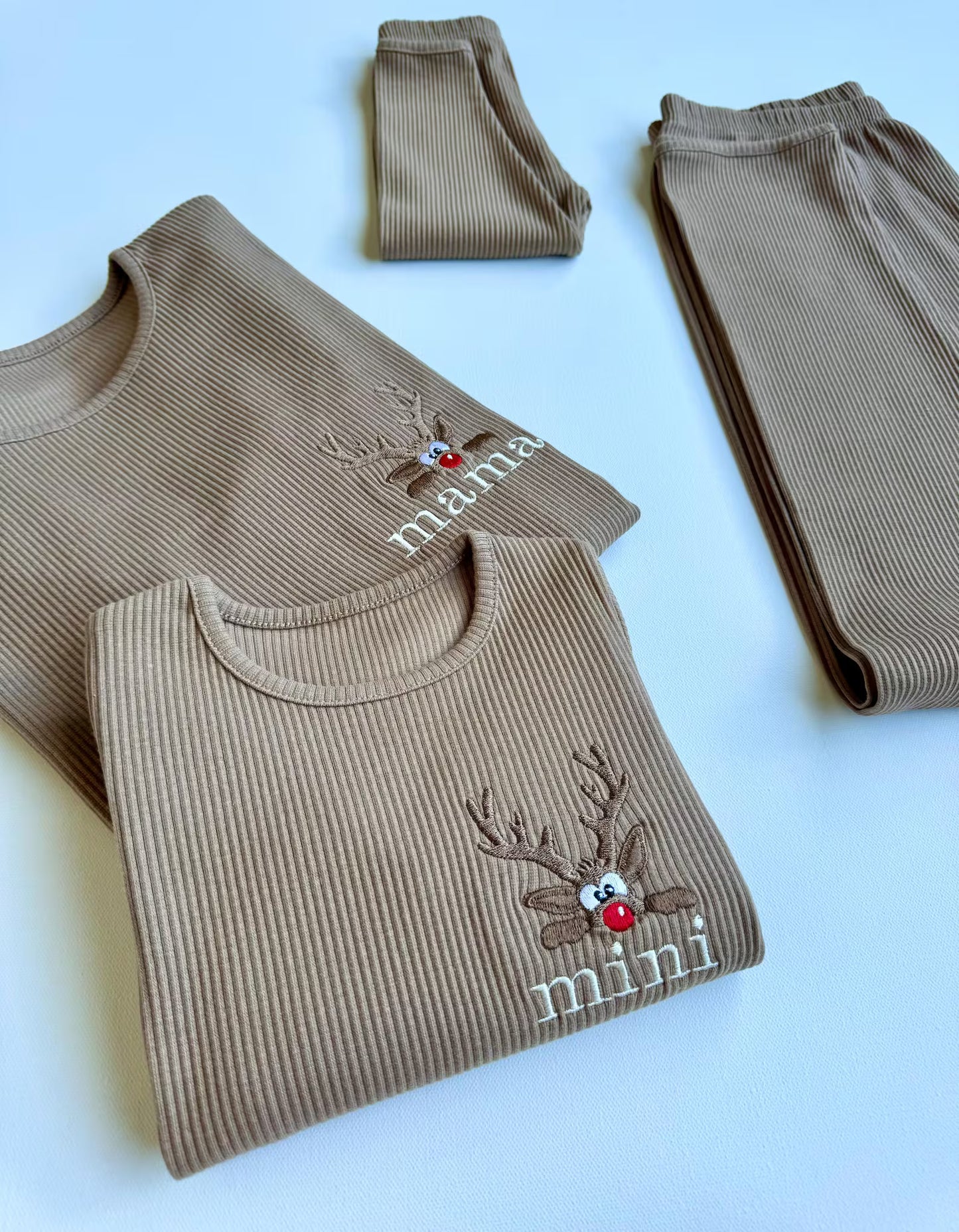 PERSONALISED CHRISTMAS MAMA / MINI LOUNGE SET
