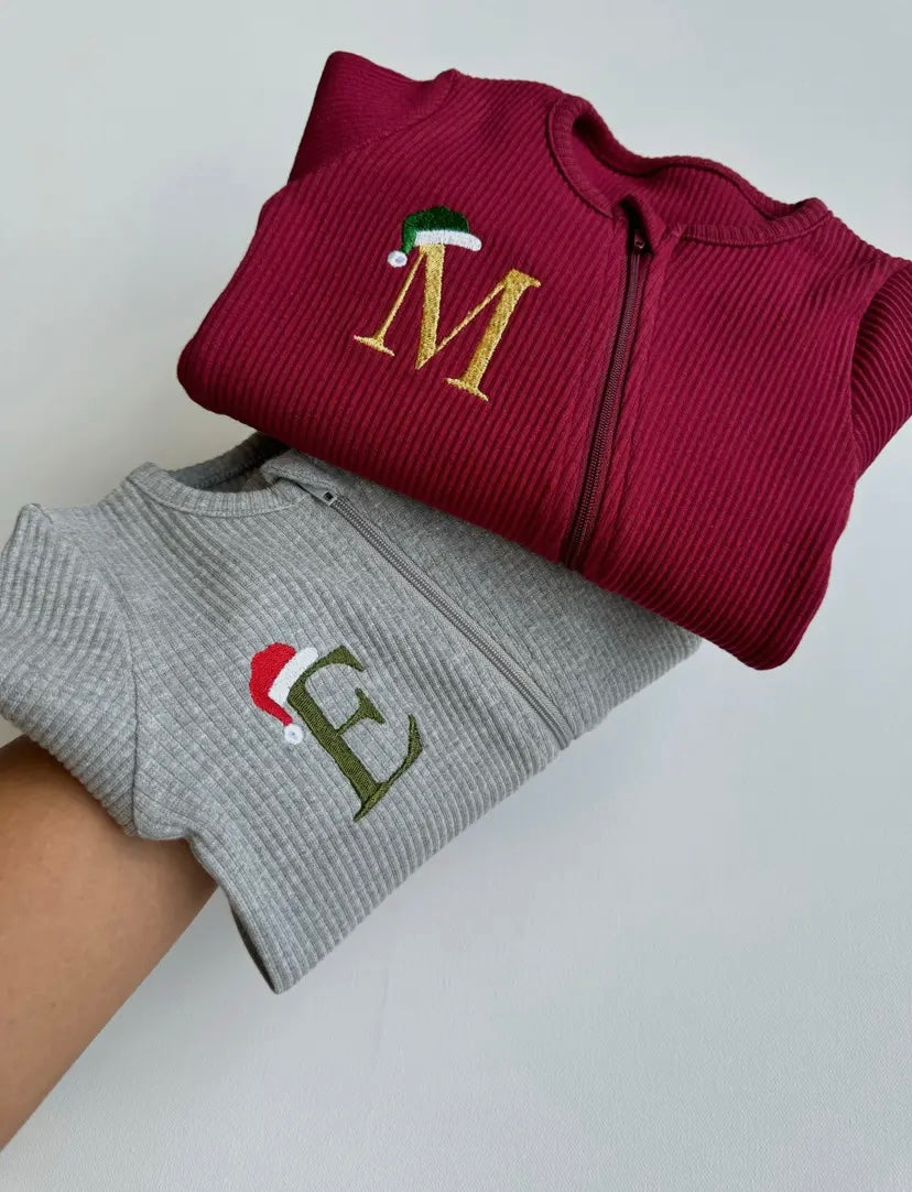 PERSONALISED CHRISTMAS ZIP SLEEPSUIT - INITIAL SANTA HAT