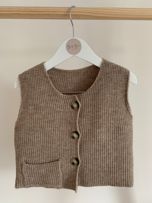 KNITTED WAISTCOAT